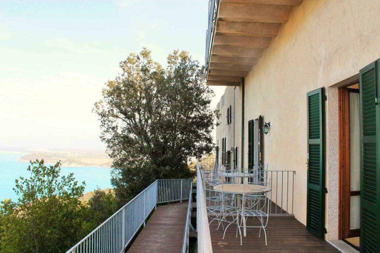 Castello Di Populonia Villa A Mare Exteriör bild